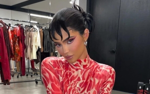 Bantah Diam-Diam Lahiran, Kylie Jenner Pamer Baby-Bump Calon Anak Kedua Ke Sosmed
