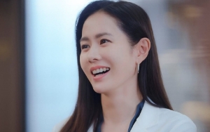 Super Mahal, Ini Harga Outfit Son Ye Jin di Konten Promosi 'Thirty Nine'