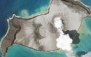 Korban Tewas Tsunami Pascaerupsi Gunung Berapi di Tonga Bertambah, Abu Vulkanik Halangi Bantuan