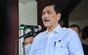 Larang Masyarakat Pergi ke Luar Negeri, Luhut: Kalau Masih Mau Hidup, Ikuti Aturan