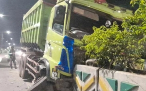 Usai Terjadi Kecelakaan Maut di Balikpapan, Polisi Sisir RS dan Lakukan Pembersihan di Lokasi
