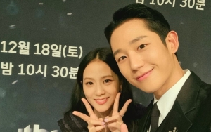 Jisoo BLACKPINK Digoda Jadi Fotografer Pribadi Jung Hae In di Lokasi 'Snowdrop'