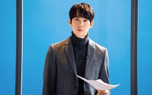 7 Potret Yoo Yeon Seok Yang Berani Kritik Skandal 'The King Of Tears, Lee Bang Won'