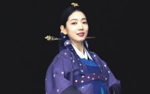 Pernikahan Impian, Harga Deretan Wedding Dress Park Shin Hye Bikin Melongo