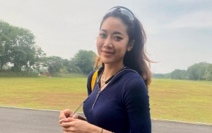 Heboh Video Widy Vierratale Ambil Ponsel Penggemarnya Saat Konser Untuk Lakukan Ini