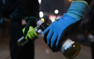 Kronologi ASN Lempar Molotov ke Kantor Bupati Ketapang Saat Pelantikan Pejabat, Sempat Timbulkan Api