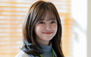Kim Sejeong Tampil Energik di Foto Adegan 'Business Proposal', Begini Kata Tim Produksi