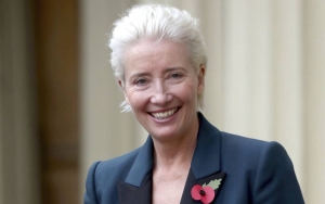 Emma Thompson Ungkap Kesulitan Perankan Adegan Ranjang Di Usia 62 Tahun