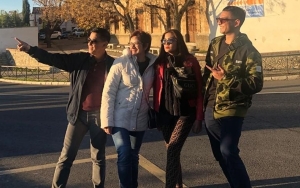 Jenazah Maura Magnalia Dikebumikan, Suami Nurul Arifin Akui Rasakan Ironi