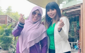 Eva Belisima Bestie Rohimah Ungkap Rommi Halley Beragama Kristen, Gaya Ngelayat Curi Perhatian
