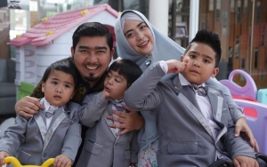 April Jasmine Minta Doa Sang Putra Demam Tinggi Sampai Dilarikan ke RS, Sakit Apa?