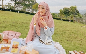 Edisi Imlek, Larissa Chou Pamer Pakai Baju Renang Langsung Jadi Sorotan