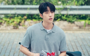 Bikin Nyesek, Nam Joo Hyuk Hadapi Situasi Sulit di Foto Adegan Terbaru 'Twenty-Five, Twenty-One'