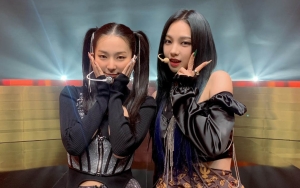 Karina aespa Tiru Seulgi Red Velvet Menari di Atas Panggung Curi Perhatian