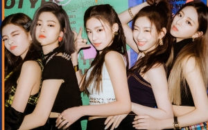 Gemas Banget, Begini Reaksi Member ITZY Saat Diserang Serangga di Sela-Sela Pemotretan