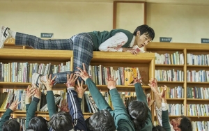 'All of Us Are Dead' Hadirkan Plot Unik, Ini Alasan Sutradara Fokuskan Cerita Zombie di Sekolah