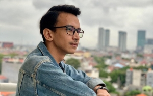 Sebelum Ditangkap, Adam Deni Sempat Serukan 'Afiliator Binary Option Pakai Baju Oren'