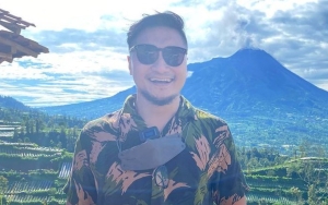  Usai Saltum, Arie Untung Bagikan Momen Kocak Saat Hadiri Acara Sonny Septian-Fairuz A. Rafiq