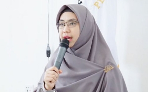 Oki Setiana Dewi Sempat Diprotes Saat Dapat Panggilan Ustazah Karena 8 Alasan ini