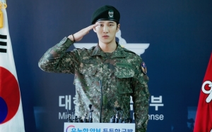 Ahn Bo Hyun Gila Uang, 'Military Prosecutor Doberman' Bocorkan Pesona Barunya