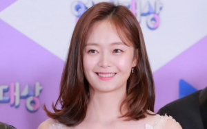 Cerita Netizen yang Temukan Dompet Jeon So Min, Dapat Perlakuan Seperti Ini
