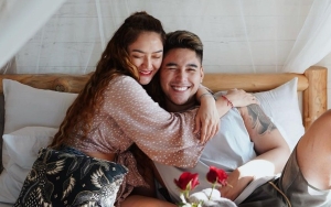 Tak Lagi Sendirian, Siti Badriah Kabarkan Suami Ikut Terpapar COVID-19: So Sweet