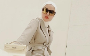 Medina Zein Klarifikasi Usai Dikira Nongkrong di Kafe Bareng Suami yang Tengah Positif COVID-19