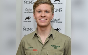 Robert Putra Steve Irwin Hampir Diserang Buaya Raksasa, Fans Takut Tragedi Nahas Sang Ayah Terulang
