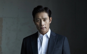 Lee Byung Hun Positif COVID-19, Syuting Drama 'Our Blues' Ditangguhkan