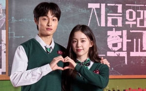 Begini Cara Romantis Yoon Chan Young Bangun Chemistry dengan Park Ji Hu di 'All of Us Are Dead'