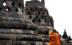  Tak Hanya Warisan Budaya, Candi Borobudur dan Prambanan Kini Resmi Jadi Tempat Peribadatan Dunia