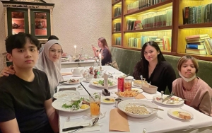 Mulan Jameela Unggah Foto Bareng Tiara Sang Putri, Penampilannya Justru Curi Perhatian 