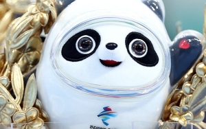 'Suara Kebapakan' Maskot Olimpiade Beijing Bing Dwen Dwen Picu Pro-Kontra di Tiongkok