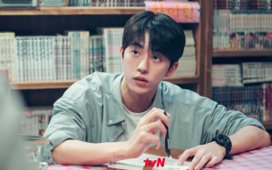 Akting Nyesek Nam Joo Hyuk Janji Tak Akan Bahagia di 'Twenty-Five, Twenty-One' Jadi Sorotan