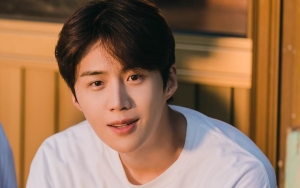 Baru Terungkap, Kim Seon Ho Donasi ke Yayasan Anak Penderita Leukimia Secara Diam-Diam