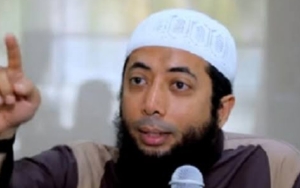 Profil Ustaz Khalid Basalamah yang Bikin Heboh Lewat Ceramah 'Wayang Lebih Baik Dimusnahkan'