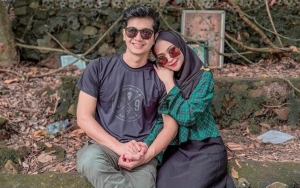Bikin Geleng-geleng, Suami Ria Ricis Enteng Beri Uang Segini ke Tukang Parkir