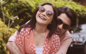  Prilly Latuconsina Sampai Terharu Saat Reza Rahadian Beri Kejutan Valentine