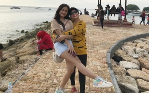 Bu Dewi Beber Kondisi Fuji yang Memilukan Saat Merindukan Mendiang Kakaknya