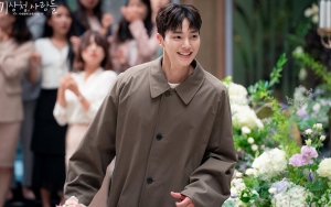 Song Kang Ganggu Pernikahan Mantan di 'Forecasting Love and Weather', Syutingnya Sulit