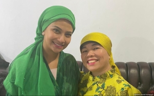 Jual Keripik Favorit Vanessa Angel, Dewi Zuhriati Tanggapi Tudingan Aji Mumpung Tenar Jalur Musibah