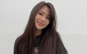 Pesan Hayoung untuk Masa Depan A Pink Kelewat Menyentuh, Para Member Auto Emosional