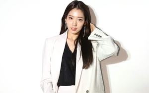 Park Shin Hye Rayakan Ulang Tahun Perdana Usai Menikah, Wajah Cantik Alami Banjir Pujian