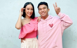 Bella Sant Ungkap Status Hubungan dengan Anwar Sanjaya, Sosok ini Sebut Bukan Kelasnya!