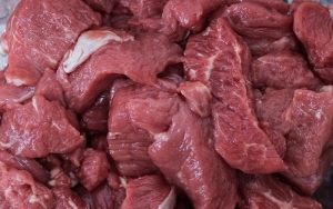 Harga Daging Melambung, Kementan Pastikan Stok Terpenuhi Jelang Ramadhan Hingga Lebaran