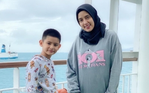 Unggah Foto King Faaz dengan Penampilan Beda, Fairuz A. Rafiq Malah Sedih Gara-gara Ini