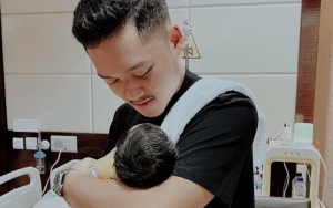 Kata Azriel Hermansyah Usai Resmi Jadi Om, Ungkap Harapan Usai Nama dan Wajah Baby A Terungkap