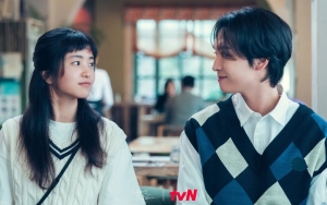 Kim Tae Ri Meringis Ngeri Dengar Dialog Choi Tae Joon Syuting 'Twenty-Five, Twenty-One'