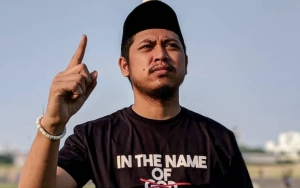 Soroti Kabar Wirda Mansur, Tretan Muslim Beber Bukti Kuliah di 3 Kampus Malah Bikin Ngakak