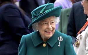 Ratu Elizabeth II Muncul untuk Bekerja Secara Virtual Pasca Sembuh dari COVID-19